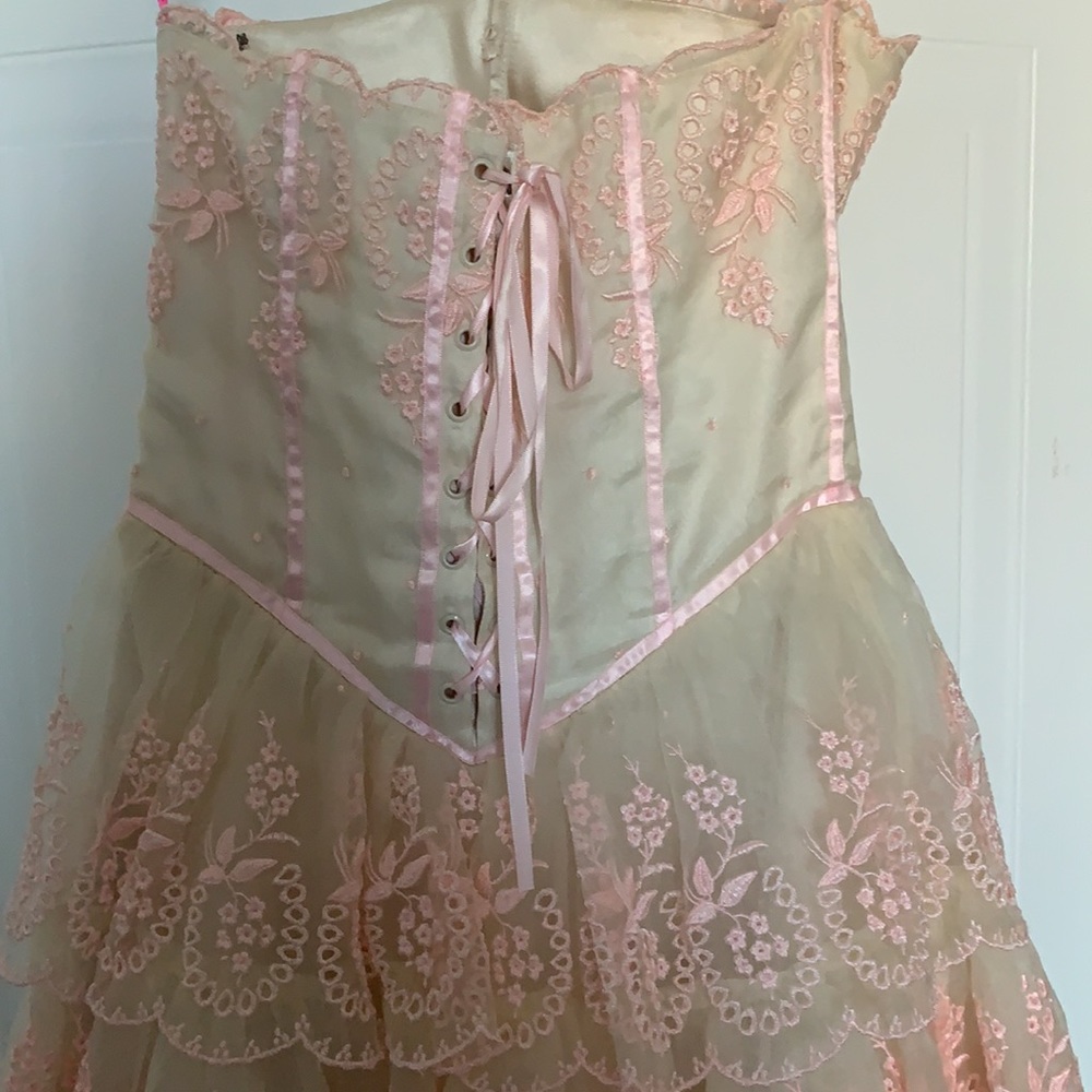 old school style authentic Betsey Johnson dress !! - Picture 4 of 4
